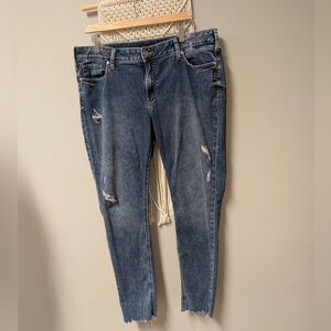 Silver Jeans Elyse Skinny 34/31 Women's Distressed Blue Jeans